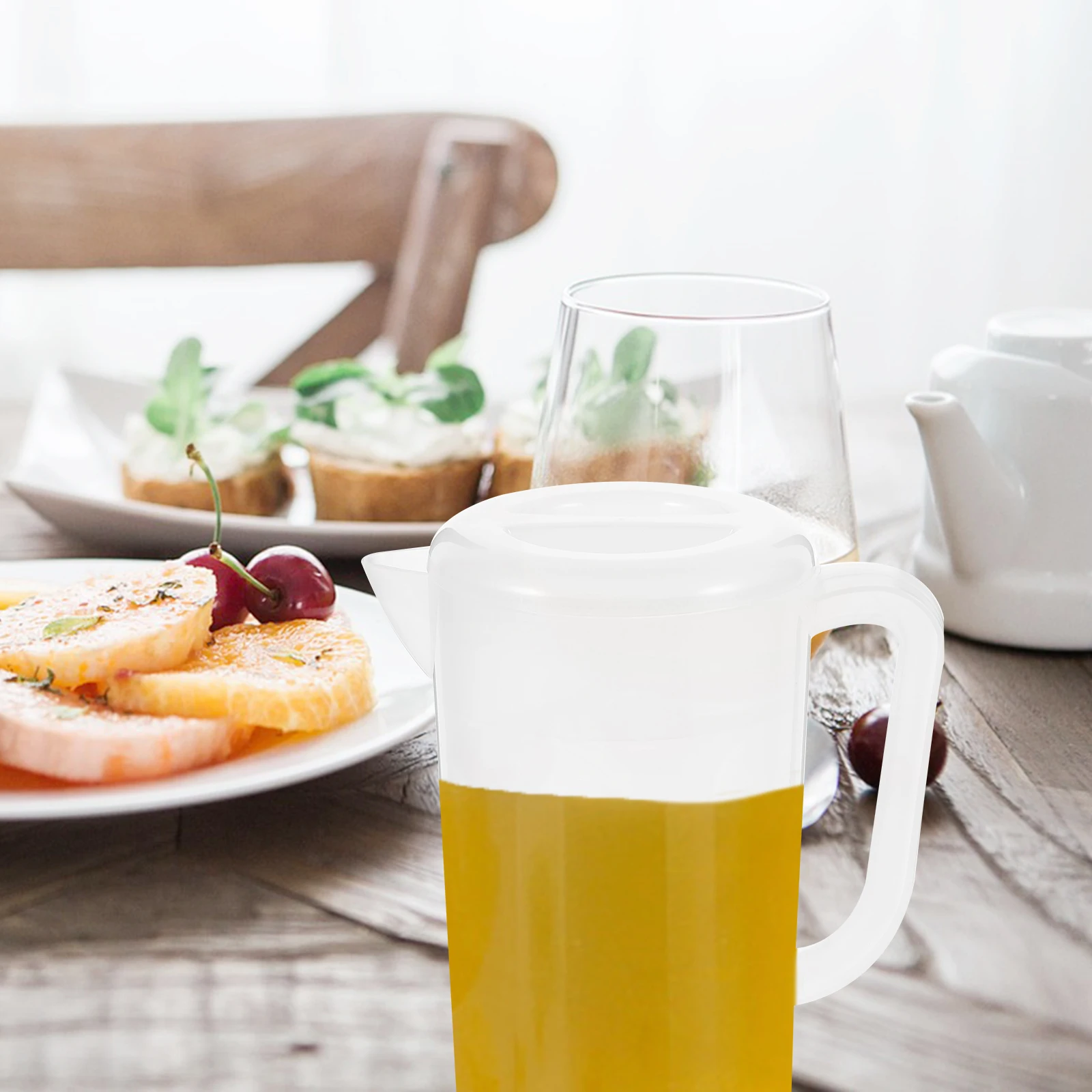 

Cold Water 2500ML White Lid Large Capacity Tea Pitcher Plastic Jug Tea Beverage Juice Container Home Use Drink