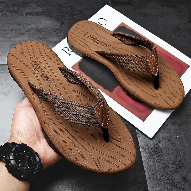 

Home Flip Flops Fashion Men's Slippers Outdoor Sandals Summer Beach Shoes Size 39-46 Chanclas De Hombre Summer Sandals for Man