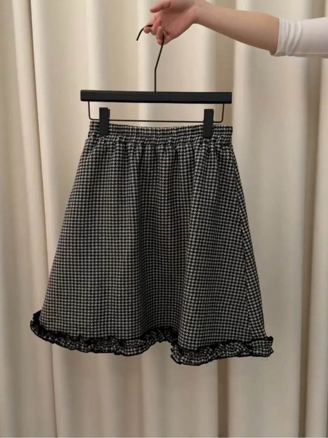 

High Waist A-Line Skirt Women's Soft Comfortable Woolen Plaid Lace Trim Spring 2026 New Sle Slimming Skirt