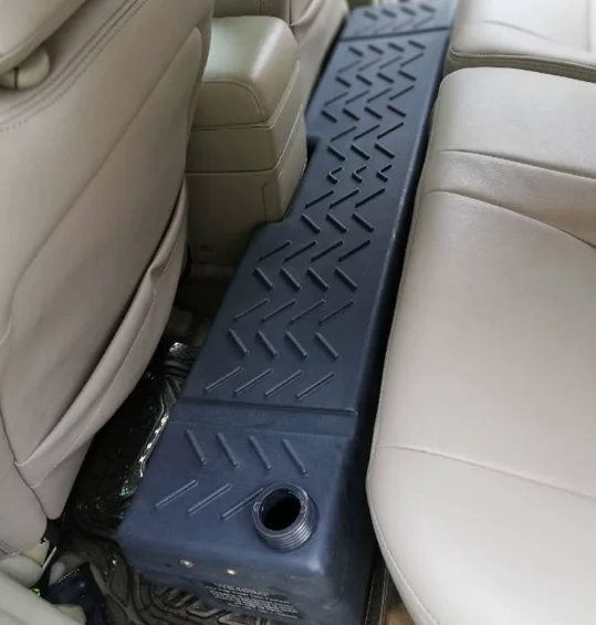 High quality outdoor off-road 4X4 accessories 40 liters water storage universal water tank