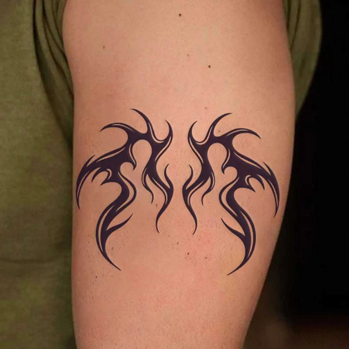 Tattoo 4 stücke schwarze Skorpion temporäre Tattoos für Frauen Männer Erwachsenen Finger Drachen Anker gefälschte Tattoo Aufkleber Hand Art Tattoo