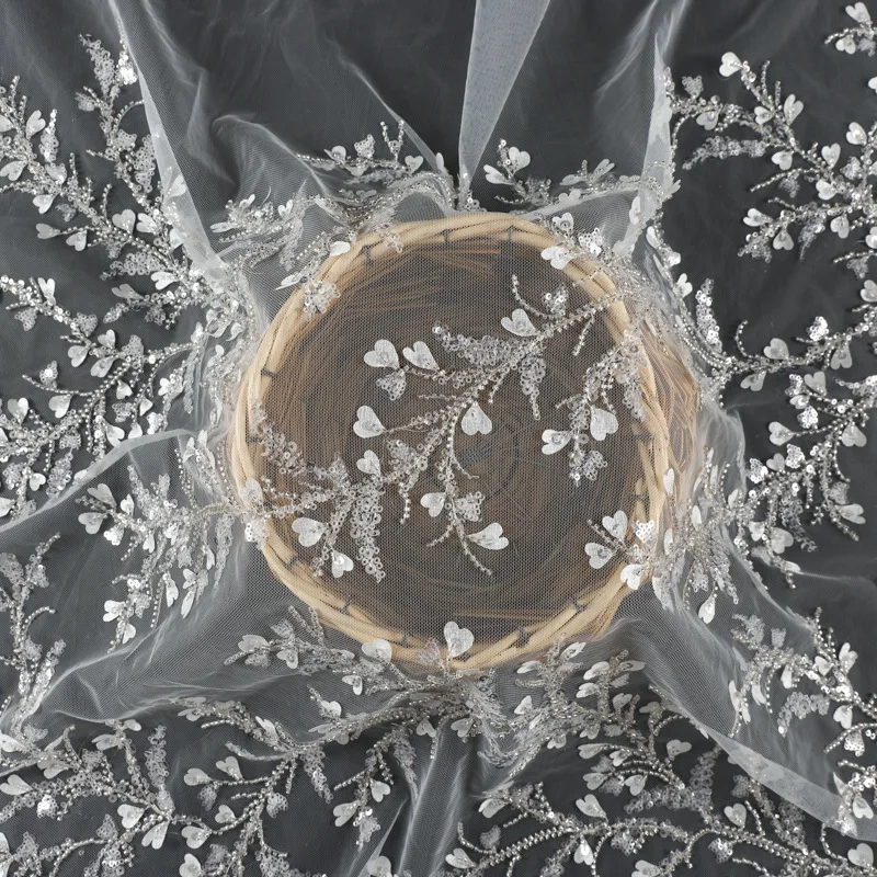 

Высококачественная модная ткань из тюля с вышивкой пайетками и кружевом для платьев и свадебных нарядов, материал для лазерной вышивки и шитья.