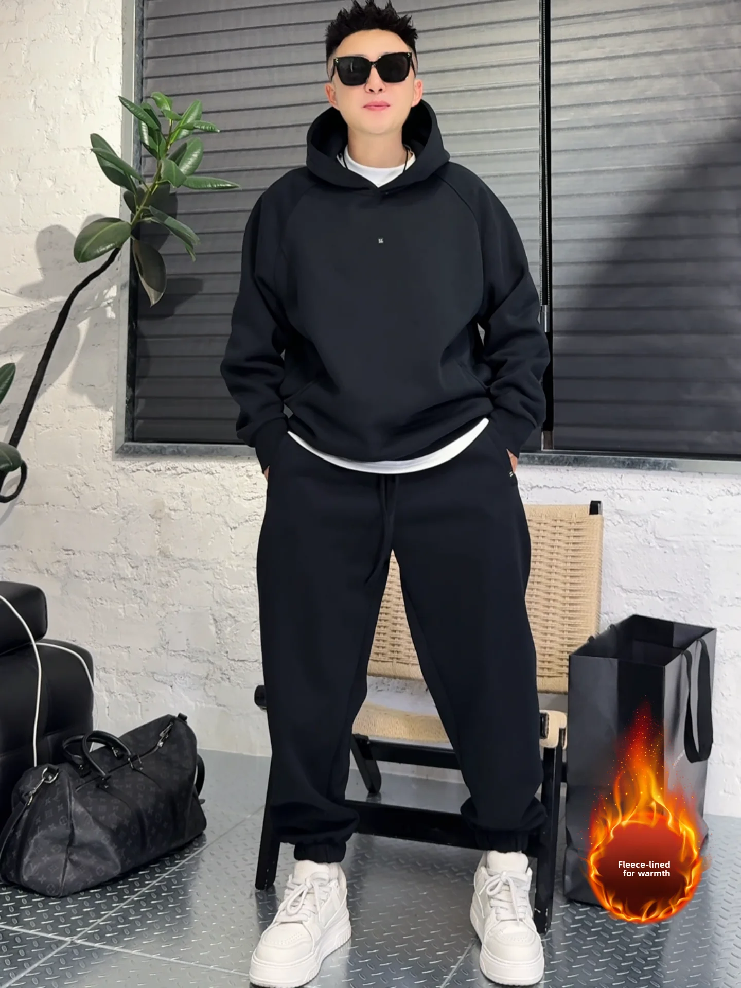 

Thiened Fce Casual Set Winter New Men's Faionable American Hoodie Pants Two-Piece Set Long Sve Long Pants Youth