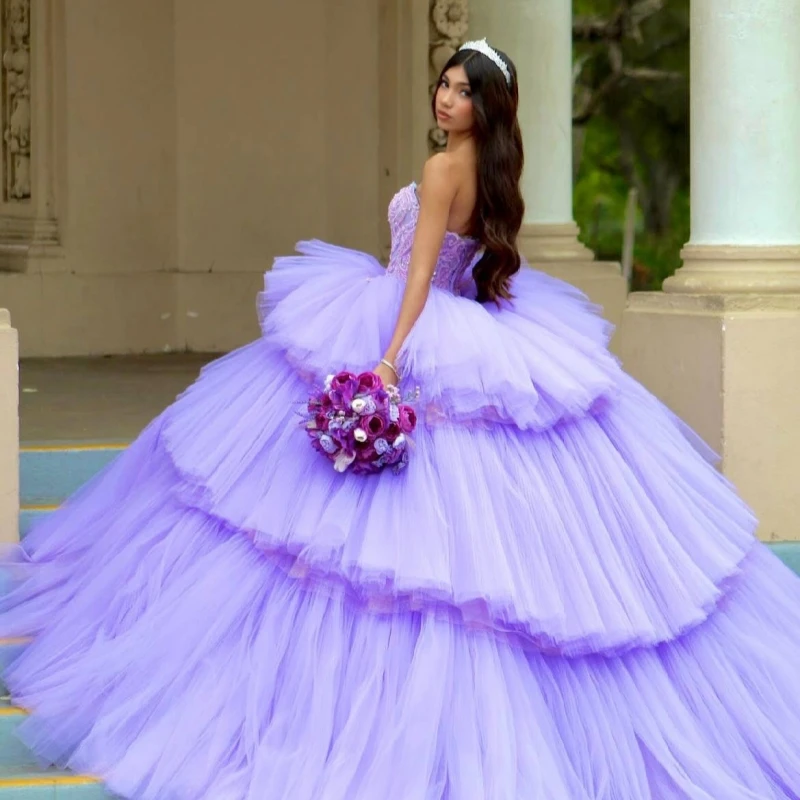 Lavendelfarbene Quinceanera-Kleider, schulterfrei, mit Pailletten, Perlenapplikation, Korsett, abgestufter Tüll, Party, Geburtstag, süßes 16-Kleid
