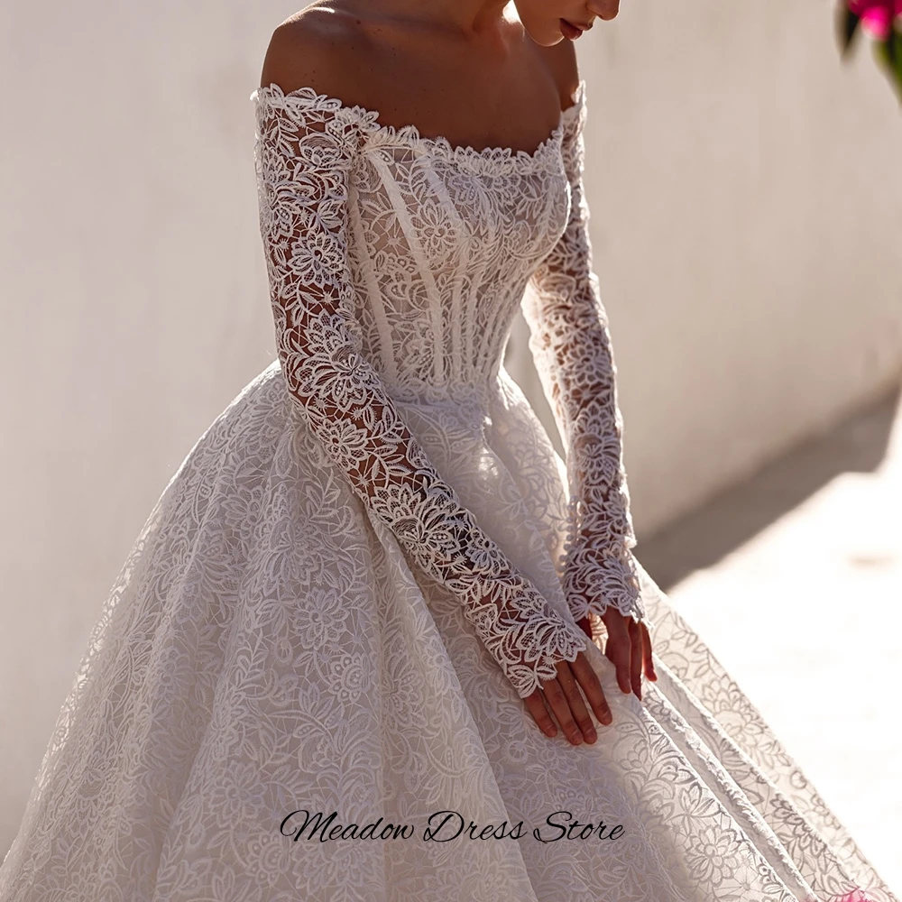 Formal Boat Neck Long Sleeves Vestido De Novia Luxury Customized Appliques Lace Bridal Gowns A-Line Zipper Back Wedding Dress