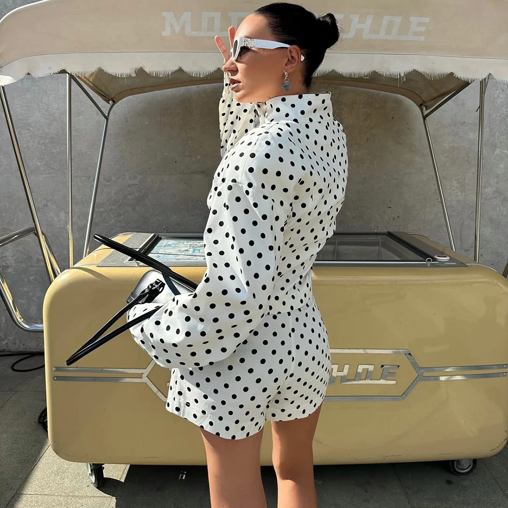 Tuularose レディース ショーツ 2 ピース ファッション ポルカドット コントラスト ジャケット トップ スリム ショーツ セット 高級 エレガント ヴィンテージ パーティー ショーツ セット