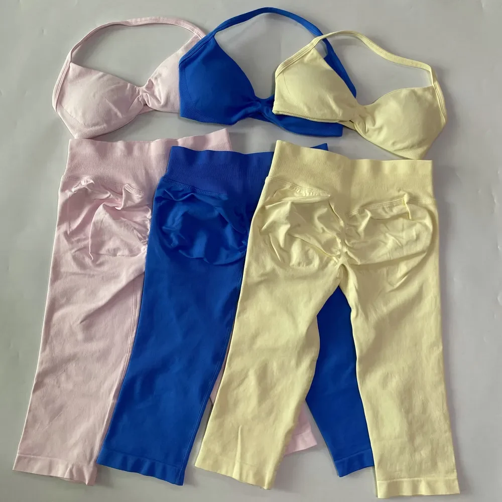 2 Pieces Gym Set Strappy Sports Bra Seamless Yoga Set Knee-length Pants Cropped Legging Set Women outfit Gym Clothes Workout Set