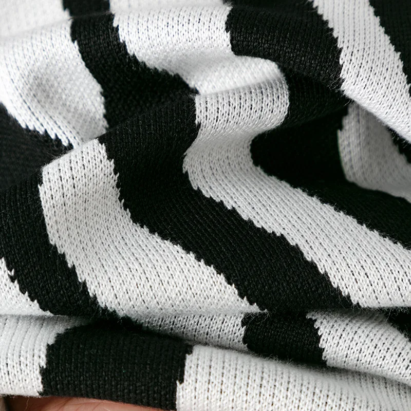 Fashion Zebra Pattern Casual Sweater Women Pullovers Winter New Korean Knit Pullover Sweater O Neck Knit Oversize Sweater Autumn