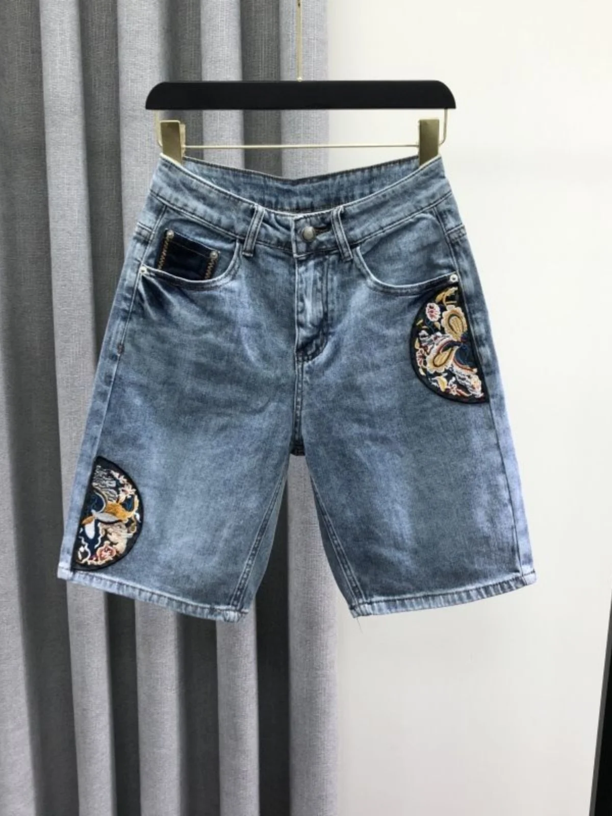 

New Chinese Sle High Waist Casual Denim orts Women's Summer Faion Age Reduction Versatile Embroidered Straight Leg Pants
