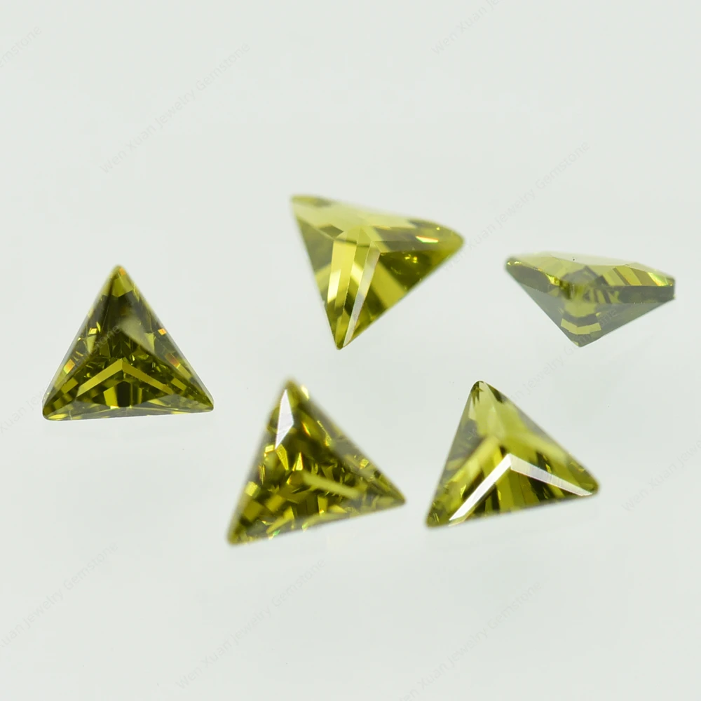 5A Olive Green Triangle Cut Loose Cubic Zirconia 3x3-12x12mm Brilliant Cut Loose CZ Stone Synthetic Gems Wholesale High Quality