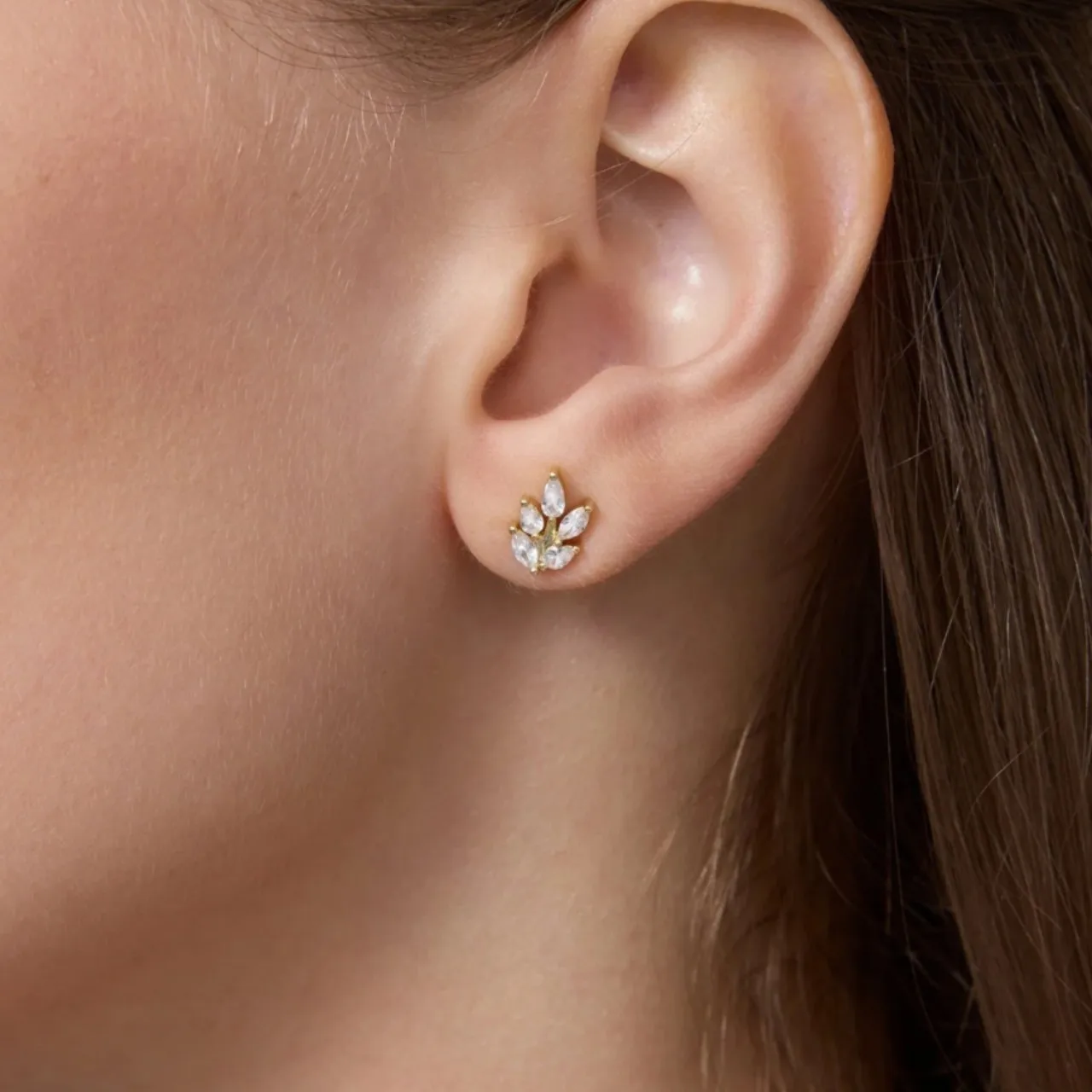 18K vergoldete Blatt-Schneeflocken-Perlen-Zirkon-Ohrhänger, elegante Tropfenform, vielseitiger europäisch-amerikanischer Schmuck für Frauen, Geschenk