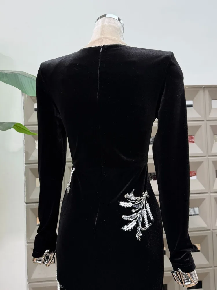 DFDG 2025 Autunno Primavera Abito elegante da donna con scollo a V in velluto floreale a maniche lunghe aderente Abito maxi con spacco alto Abito versatile