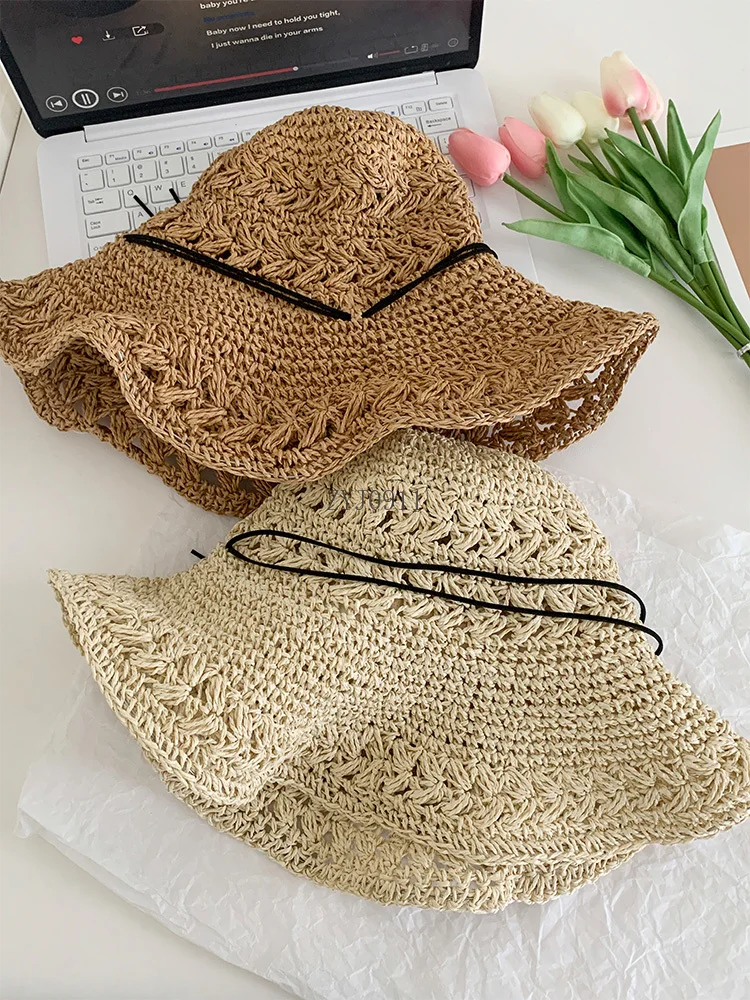 قبعة من القش المنسوج المجوف للنساء لقضاء العطلات الصيفية وقبعة شمس من القش قابلة للطي
