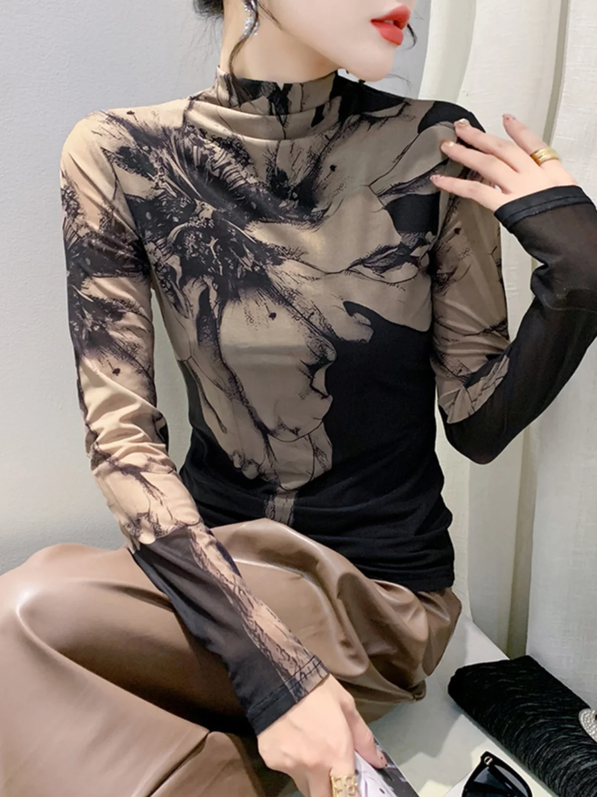 Retro High Neck Lange Mouw T-shirt Dames Binnenmode Slankmakend Top Me Insert Street Style Herfst Nieuwe Aankomst T-shirt