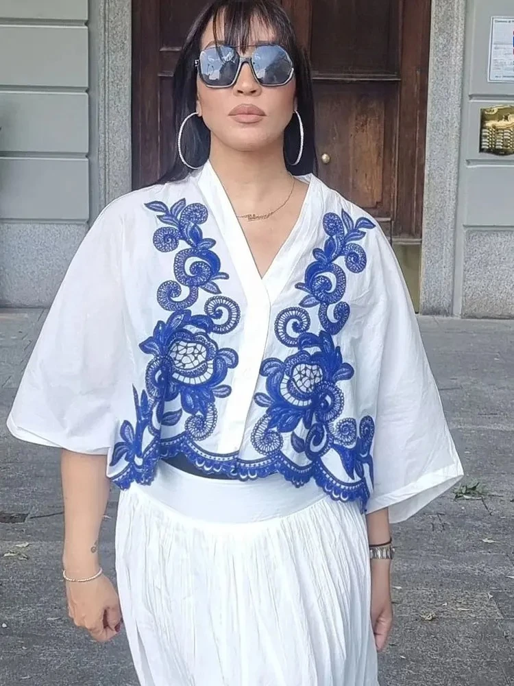 Women's 2-piece Set Of Blue Embroidered Single-breasted Loose Shirt + Chic High-waisted Loose Pleated Street Skirt Suit