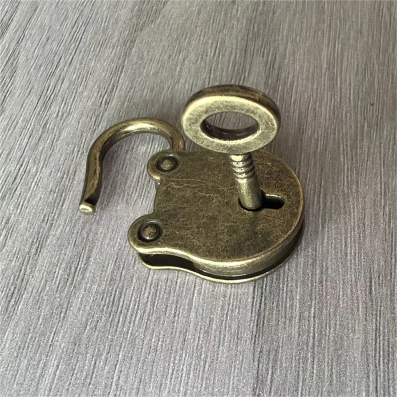 Stylish Inspired Mini Bear Lock with Key set for Cartoon-themed Boxes & Bags