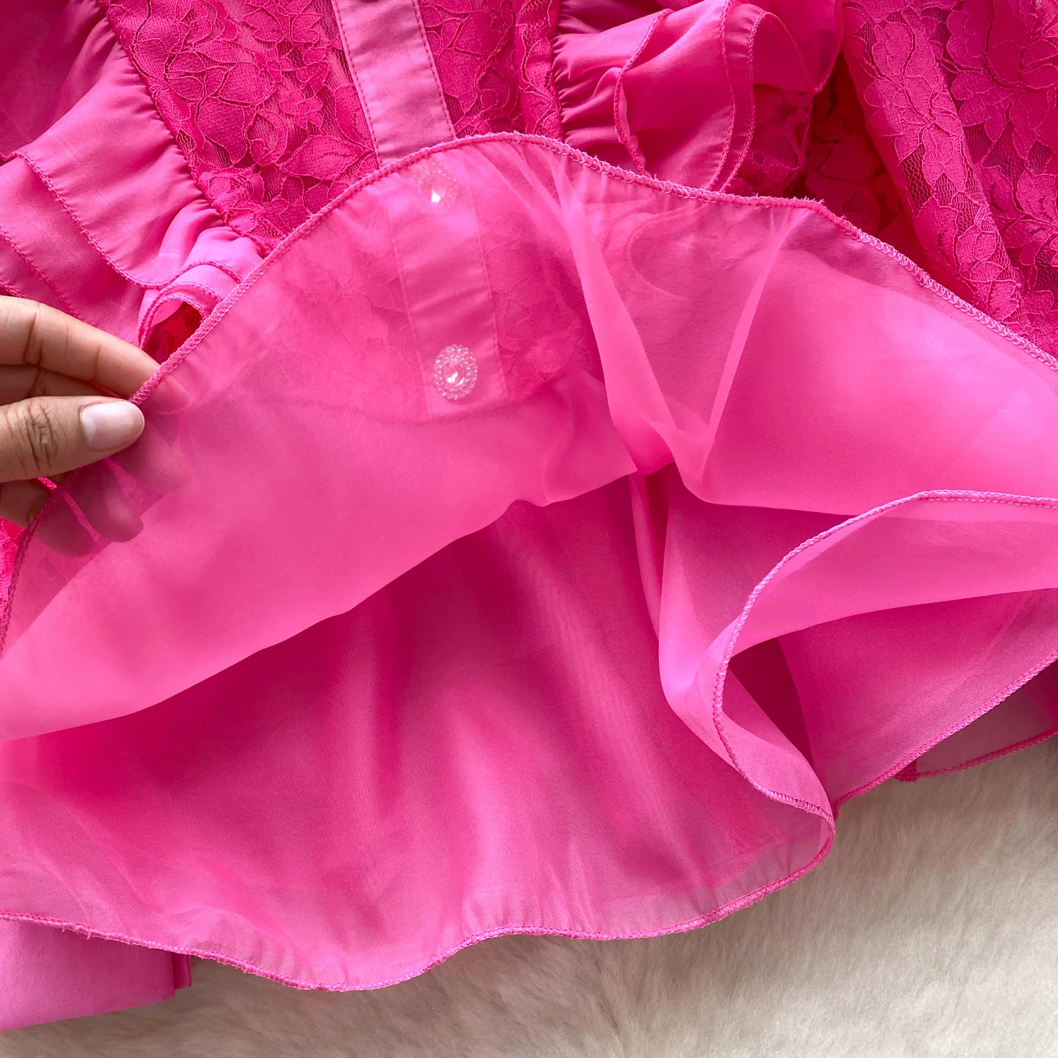 Vintage Basics ruches kant lange mouw chique bedekte knop slanke top Franse streetwear high street blouse