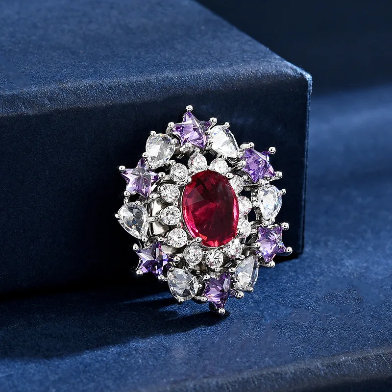 Chinese Style Lucky Auspicious Fortune Magnetic Brooch Baroque Palace Geometric Ruby Red Purple Star Crystal Accessory For Women
