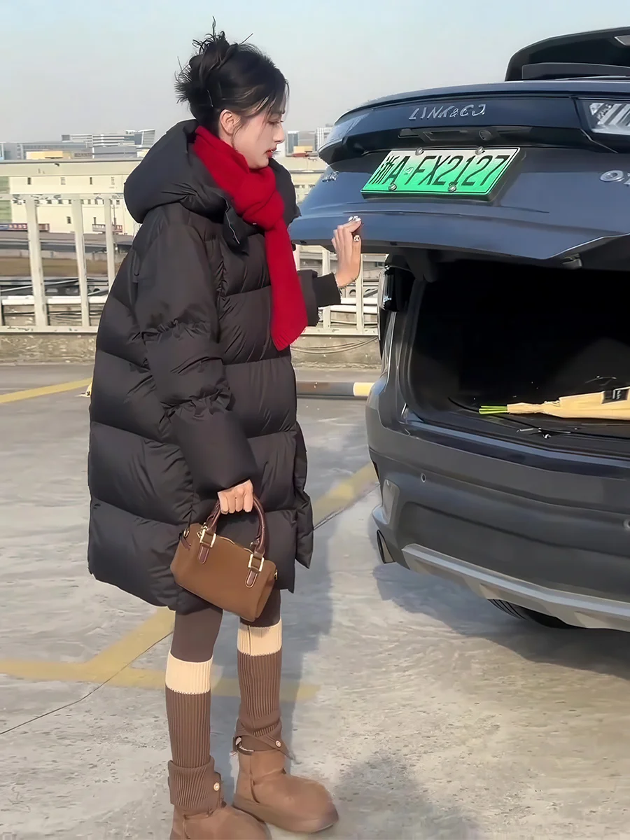 Invierno nuevo de talla grande de las mujeres Thiened cálido con capucha de longitud media abajo Jaet 90% blanco Du pluma Puffer pan Sle abrigo