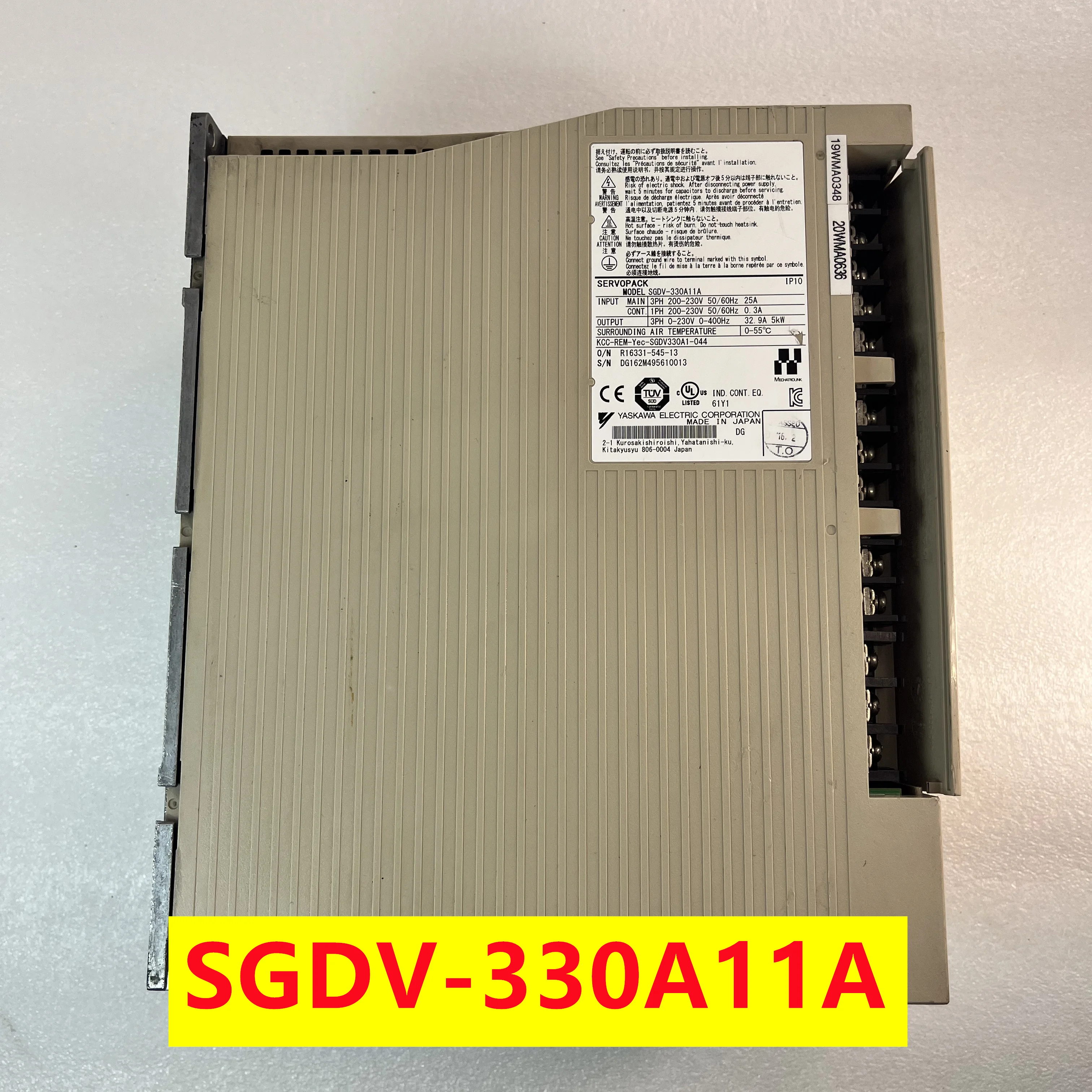 SGDV-330A11A Yaskawa servo drive SGDV-330A11A SGDV-120A01A/A05A/A11A/A01A002000/A1A00200/180/200 warranty 1 year Yaskawa drive