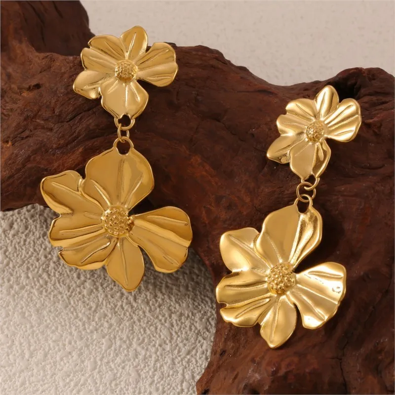 Elegant Stainless Steel Dangle Flower Earrings For Women Gold Plated Women's Coquette Hanging Earring Cute Girls Ear Rings Gifts