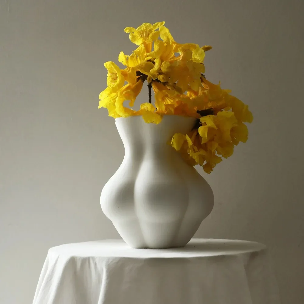 Matte Ceramic Vase Home Decoration Office Decoration Vase Decoration Girl Flower Pot Shooting Props Floreros