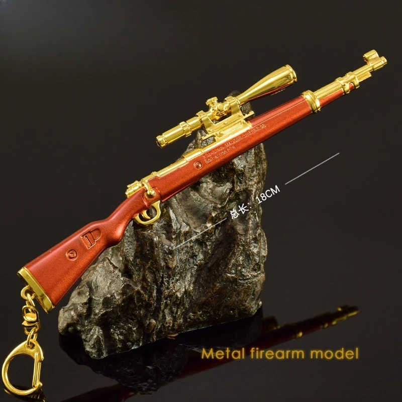 17cm/6.69in cruz 98k edição de ouro chaveiros jogos periféricos armas de brinquedo modelos mochila pingentes metal artesanato ornamentos presente do menino