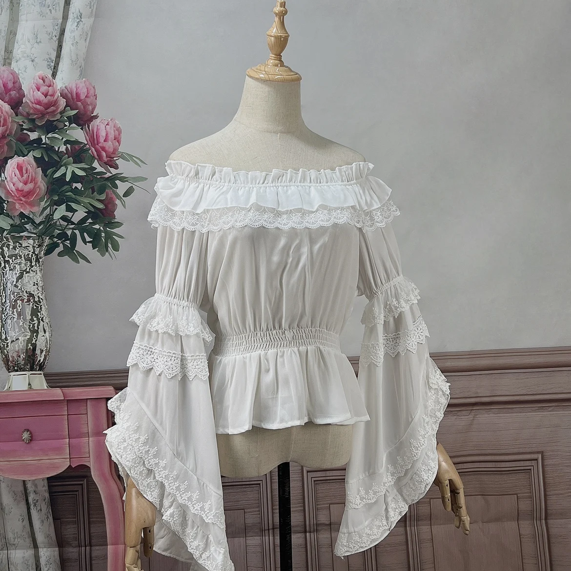 Vintage Lolita Shirts Women Kawaii Lace Ruffles O-Neck Flare Sleeve Chiffon Tops Girly Sweet Elegant Princess Blouses Victorian