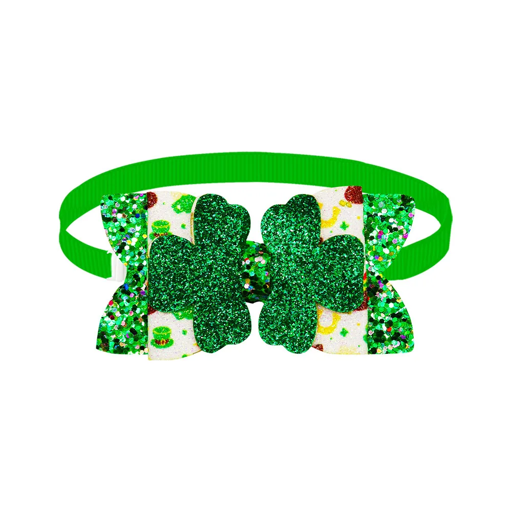 Pajaritas de San Patricio para perros pequeños y gatos, accesorios de aseo para perros pequeños, color verde, 30 piezas, novedad