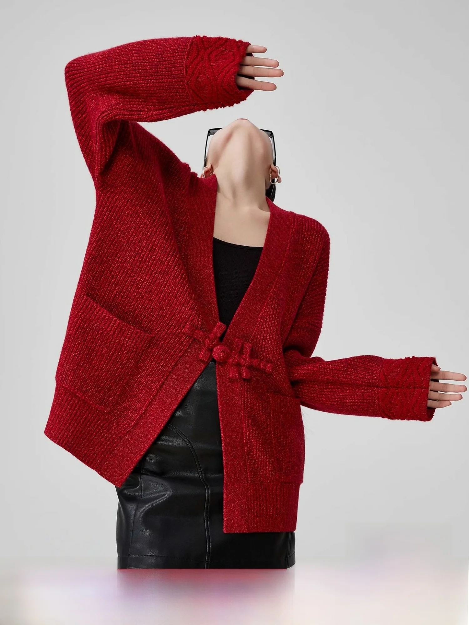 

Свободный красный китайский длинный свитер Sle, пальто, женское пальто, новинка 2025, ленивый вязаный открытый кардиган, модный новый синий кардиган