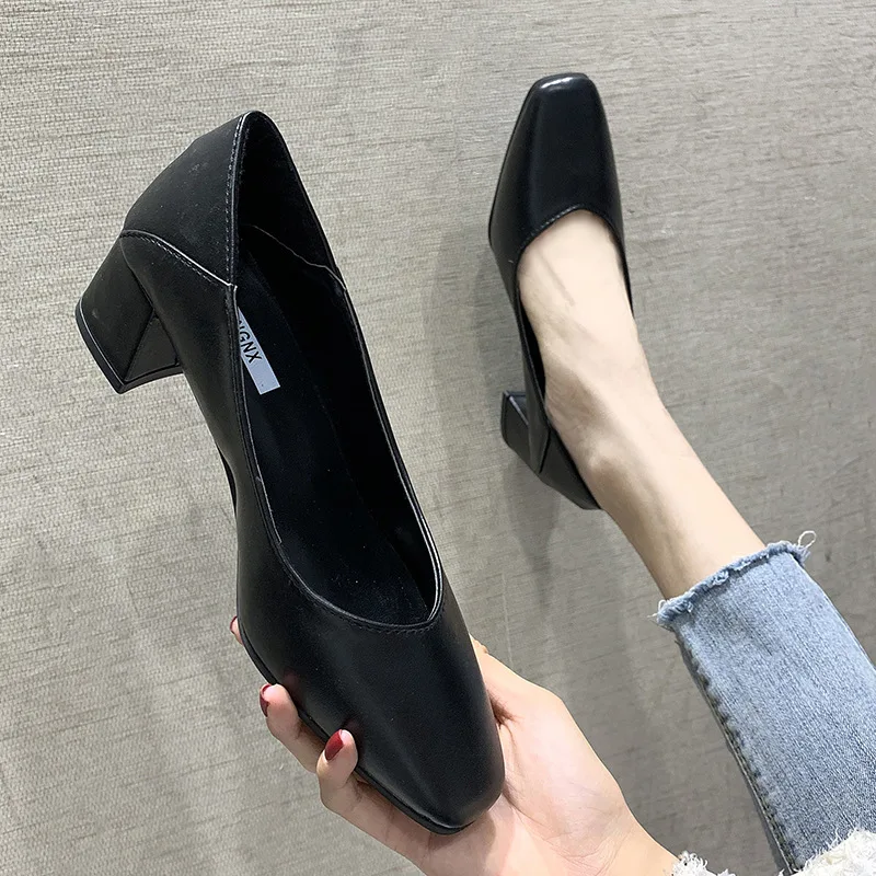 Shallow Mouth with Follow-up Shoes 2024 New Simple Solid Color Middle Heel Square Toe Daily Work Single Shoe Zapatos De Mujer