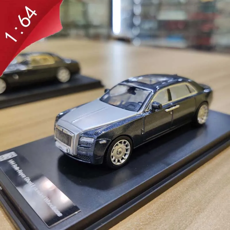 

Модель литая автомобиля в масштабе 1:64, металлическая, литая под давлением