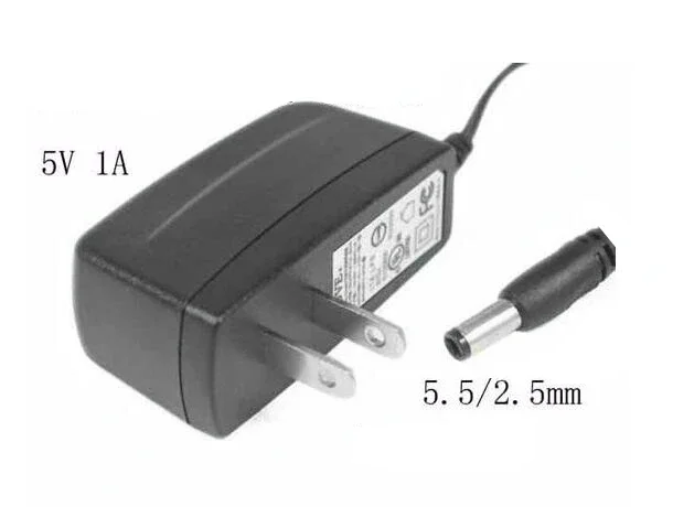 Netzteil DSA-6PFE-05, 5v 1a, Zylinder 5.5/2,5mm, uns 2-poliger Stecker