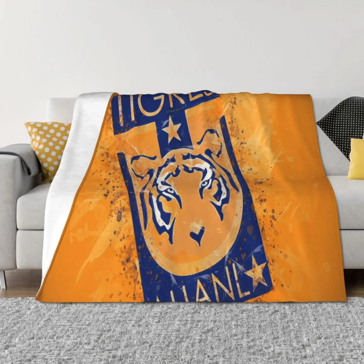 UANL Tigers Throw Blanket halloween christmas decoration Travel for winter Blankets