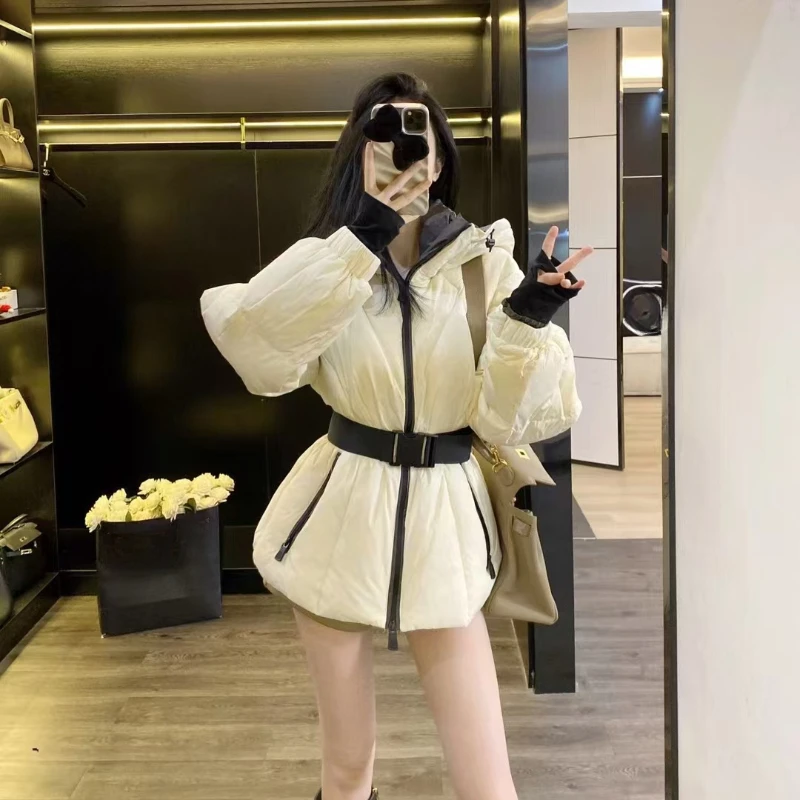 

Women's Winter Jacket Hooded Down Coats Thick Warm with Belt Slim Outerwears Casual Trendy High Street Mid-length Down Jackets