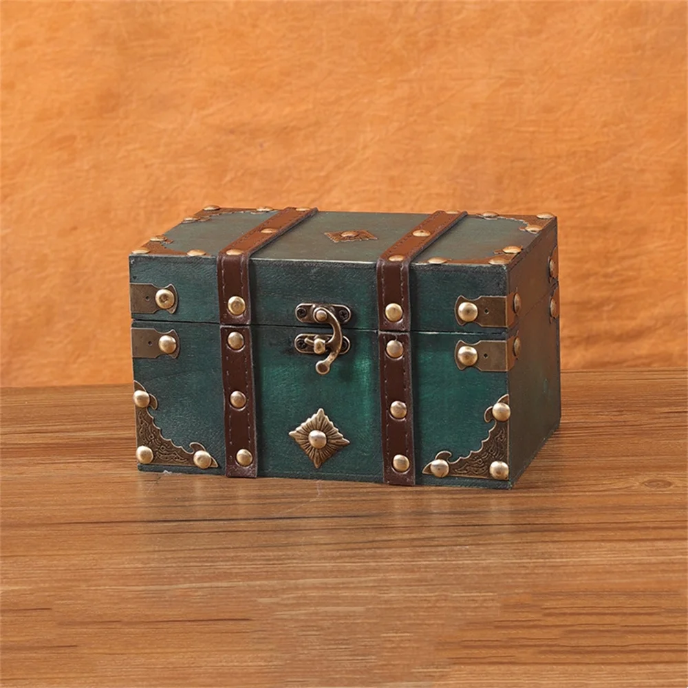 

European Vintage Wooden square Hand-held Jewelry Box to Do Old Vintage Box Shooting Props Storage Storage Crafts