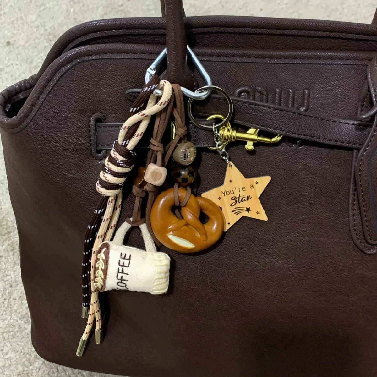 手作りのパーソナライズされた野球のキーホルダー、トレンディなロープペンダント、クリエイティブでシンプルなDIYアクセサリー、y2kアルカリ水パンタッセル