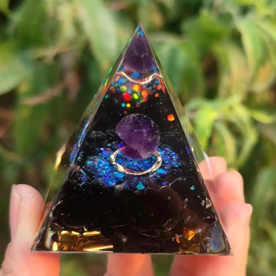 1 peça bola de ametista pirâmide de ogan e chips de obsidiana, ornamentos artesanais de mesa para casa, pirâmide de organita de cristal