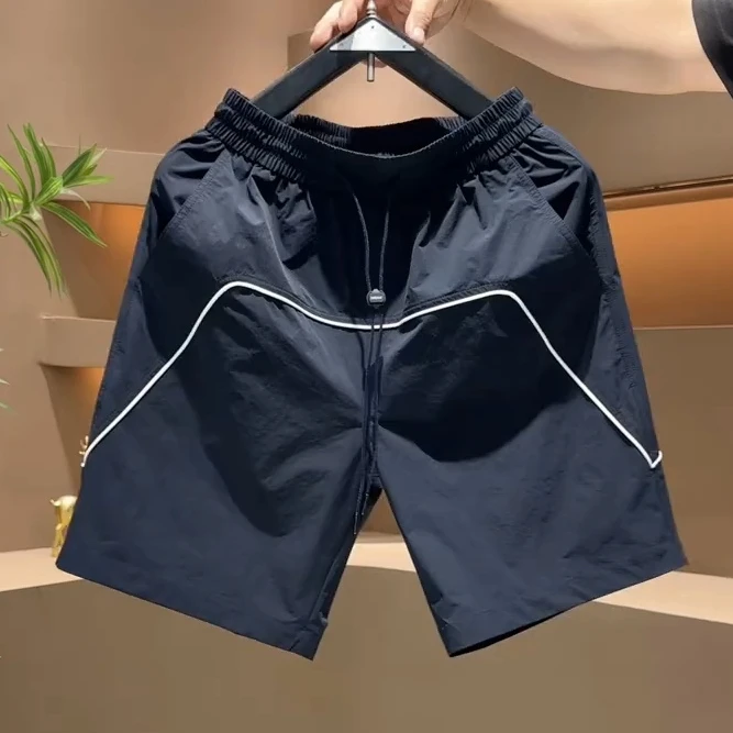 

Qui Dry Ice Silk Мужские orts Летние модные простые модные универсальные повседневные спортивные брюки длиной пять четвертей Прямые брюки из полиэстера...