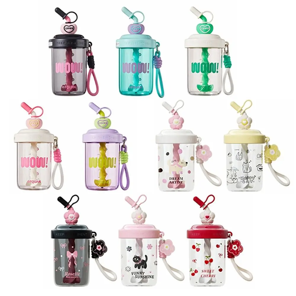 Kawaii 580ML Water Bottles Straw Dust Cap With Straw Whey Protein Shaker Bottle High-capacity Leak-proof Drinking Cup Beverages