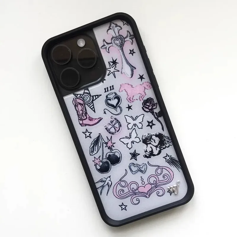 Модный чехол Nessa Barrett Wildflower для iPhone 11 12 13 14 15 16 17 Pro Max Plus с принтом певицы WF в туфлях на высоком каблуке и крестом ﻿ ﻿ ﻿ ﻿ ﻿ ﻿ ﻿