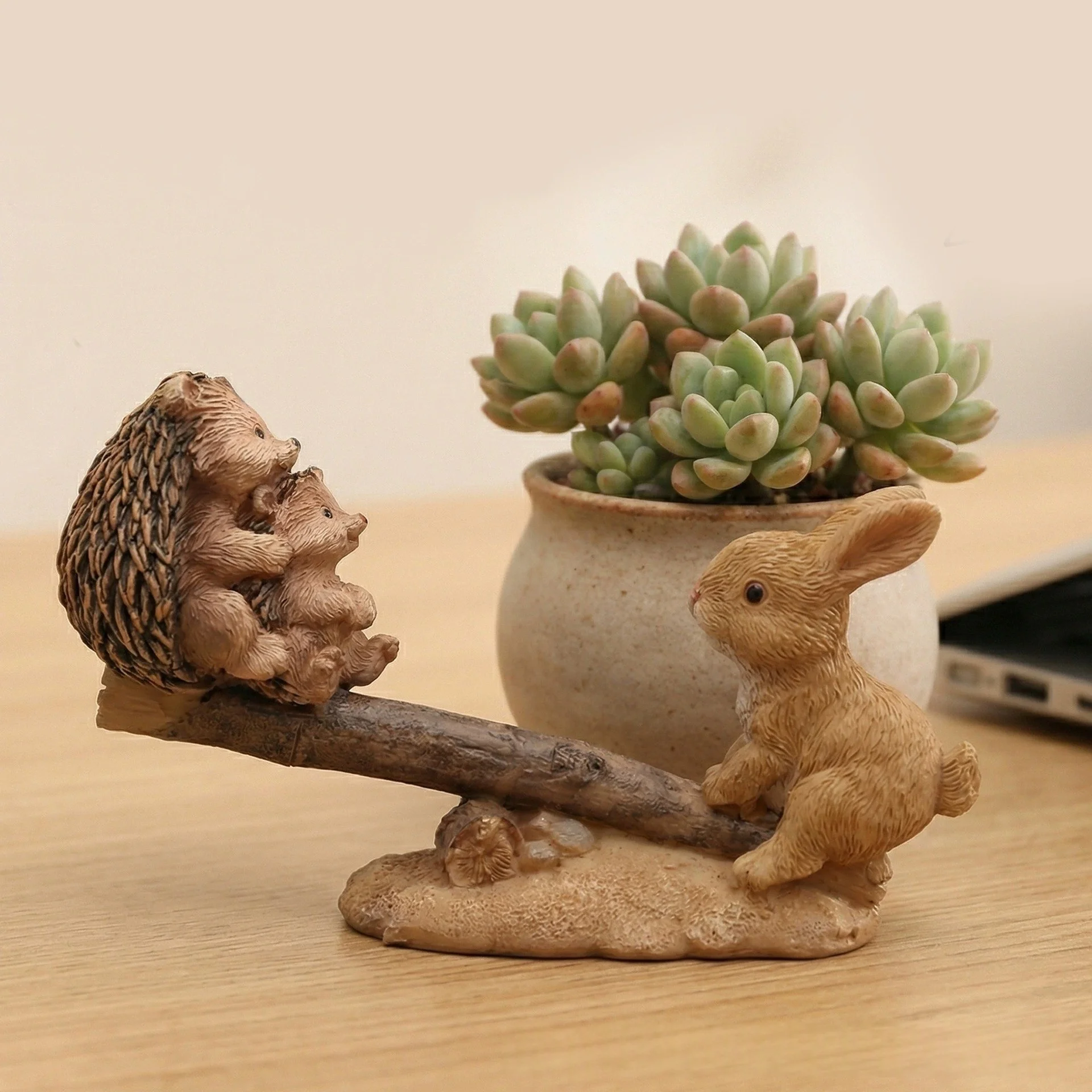 Cute Rabbit And Hedgehog Seesaw Figurine Pastoral Theme Resin Crafts Animals Succulent Flower Pot Ornament For Garden Decoration