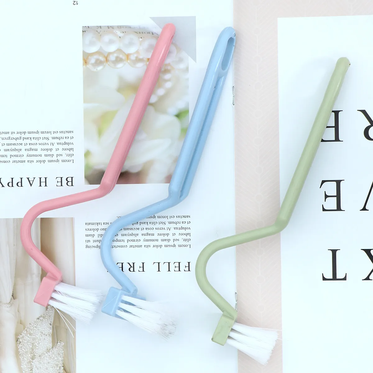 Набор из 5 V-образных щеток для чистки унитаза с изогнутой эргономичной ручкой для глубокой очистки чаши унитаза с возможностью подвешивания