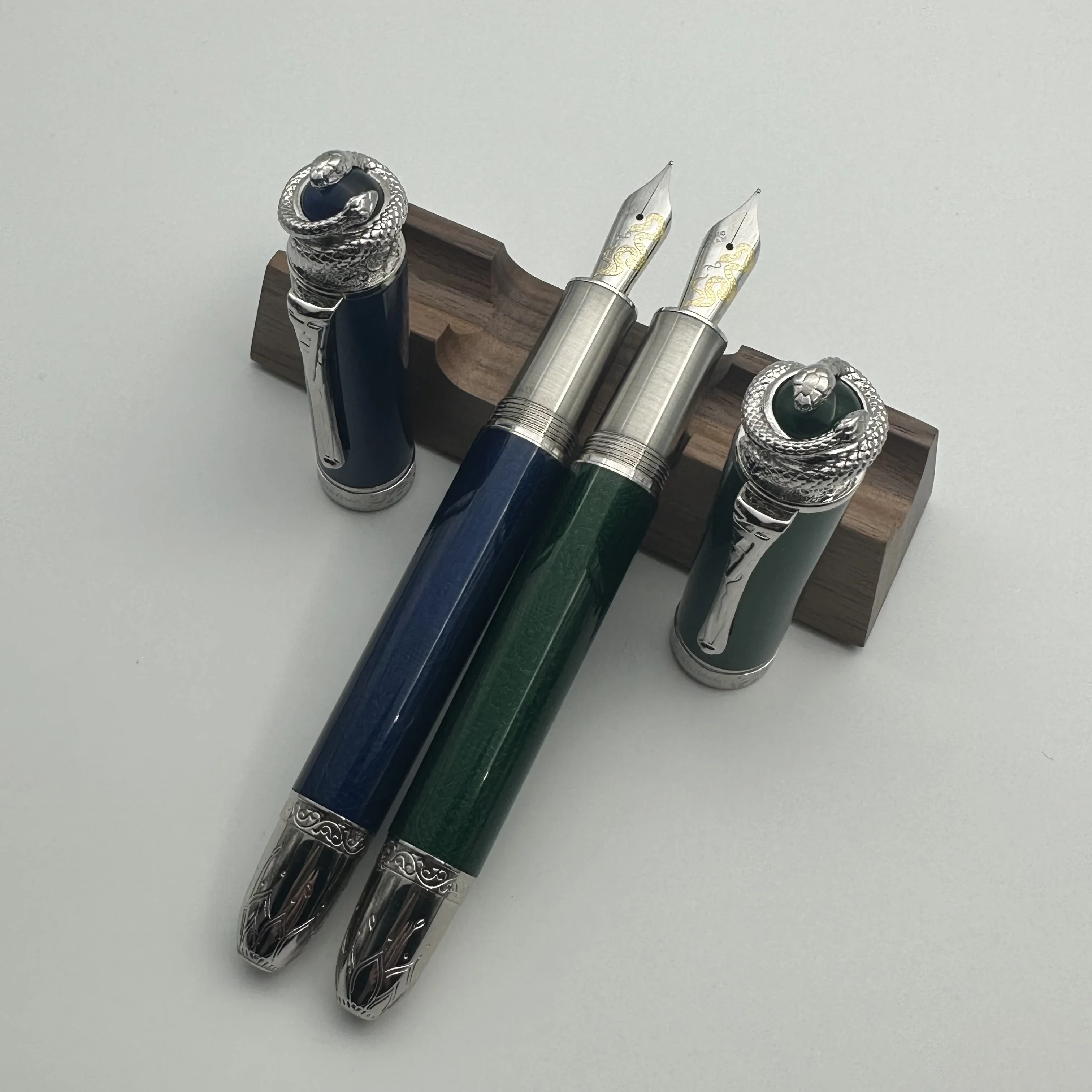 

New Green! Hongdian N25 Snake Year Limited Metal Resin Piston Pen Snake Gem Pen Clip NO.6 Nib Business Student Writing Gift