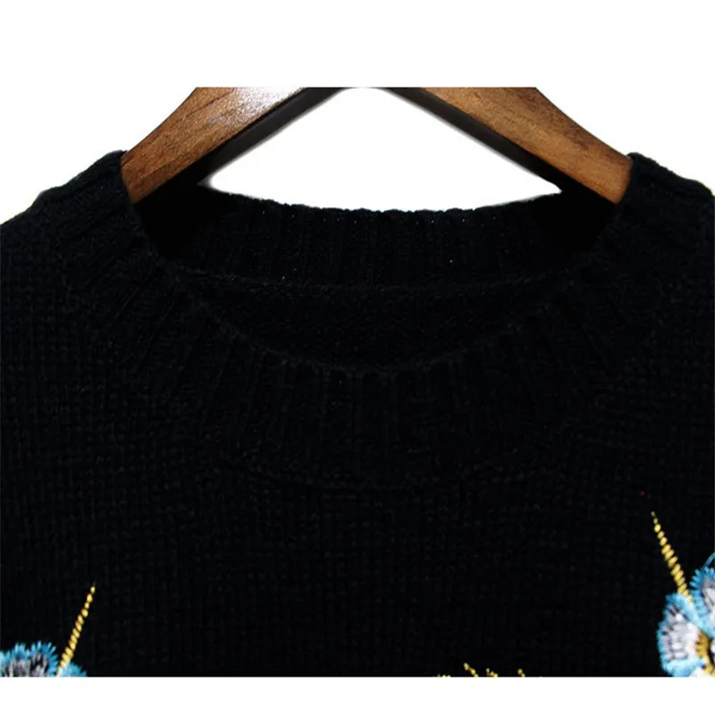 2022 Vintage Pullover Embroidery Round Collar Flowers Top Loose Korean Autumn Winter Jumper Long Sleeve Women Fashion Sweater