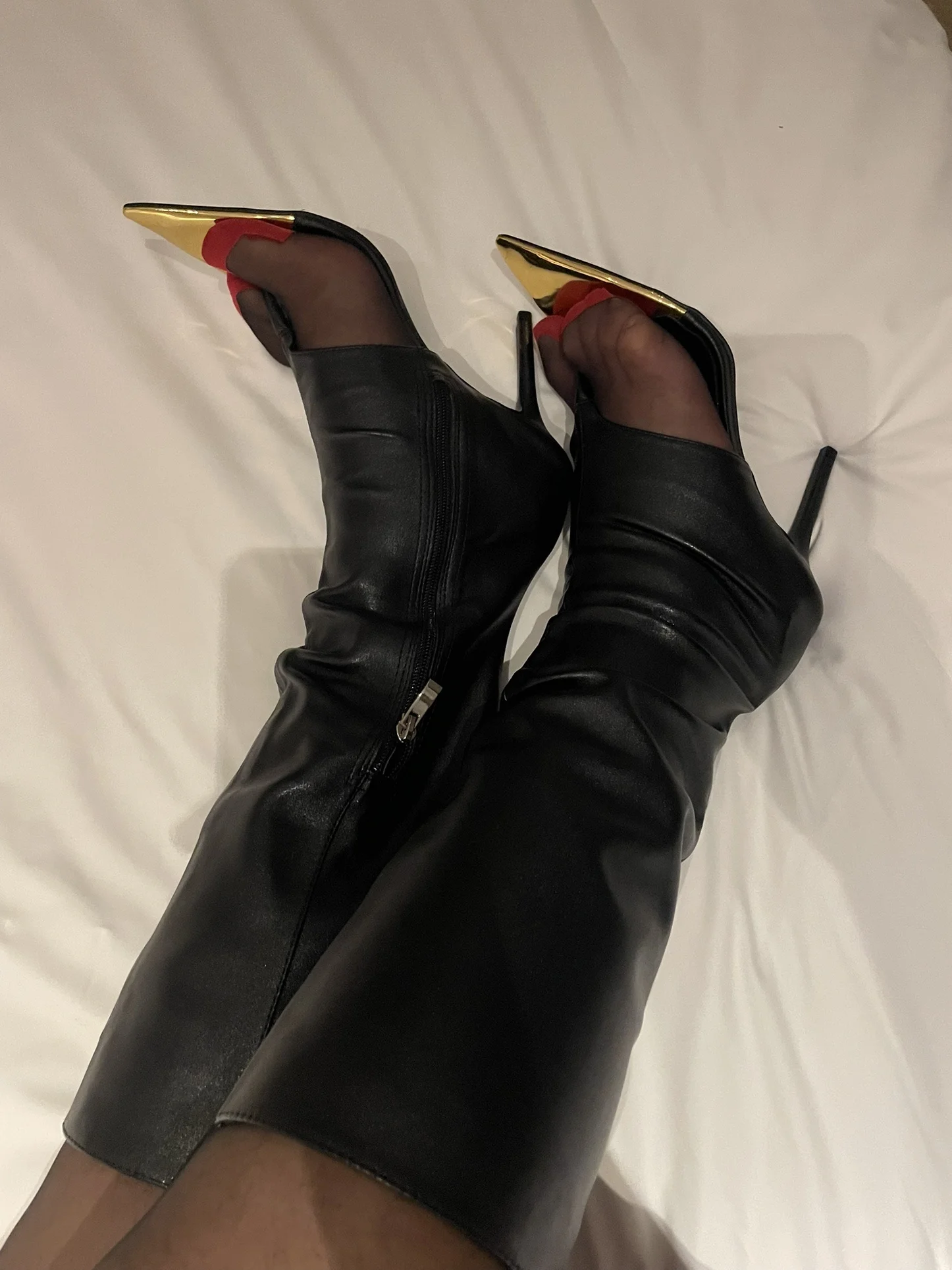 Sexy Women's Clip-Toe Party Catwalk Boots 2026 Summer New Black Zipper Model Stage Boots Street Fashion Stilettos Mid-Calf Boot