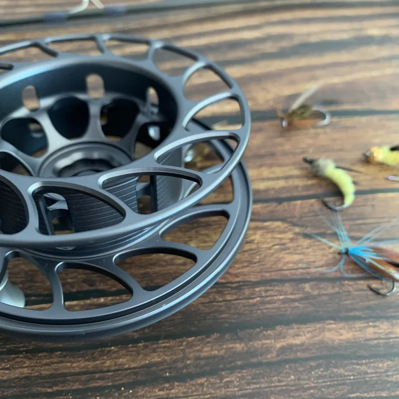 ICONIC FLY REEL of One Piece Hatch 3plus Angling Tools Fishing Accessaries Retractable Extension Cord Piscifun Reels Baitcasting