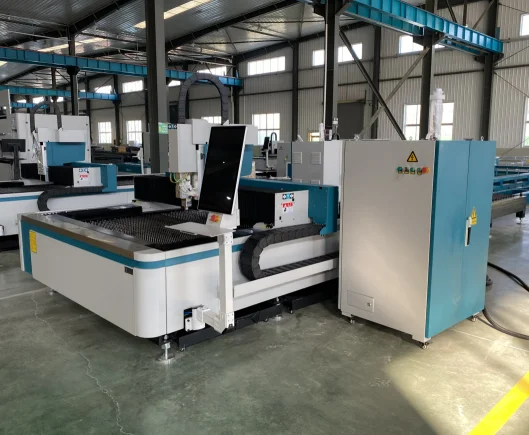 

Высокоскоростной лазерный станок для резки металла 3015HE 3 кВт с обменным столом по низкой цене