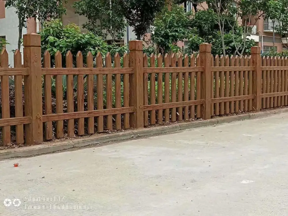 Precast Garden Decorative Concrete Picket Fence Molds For Sale view 2