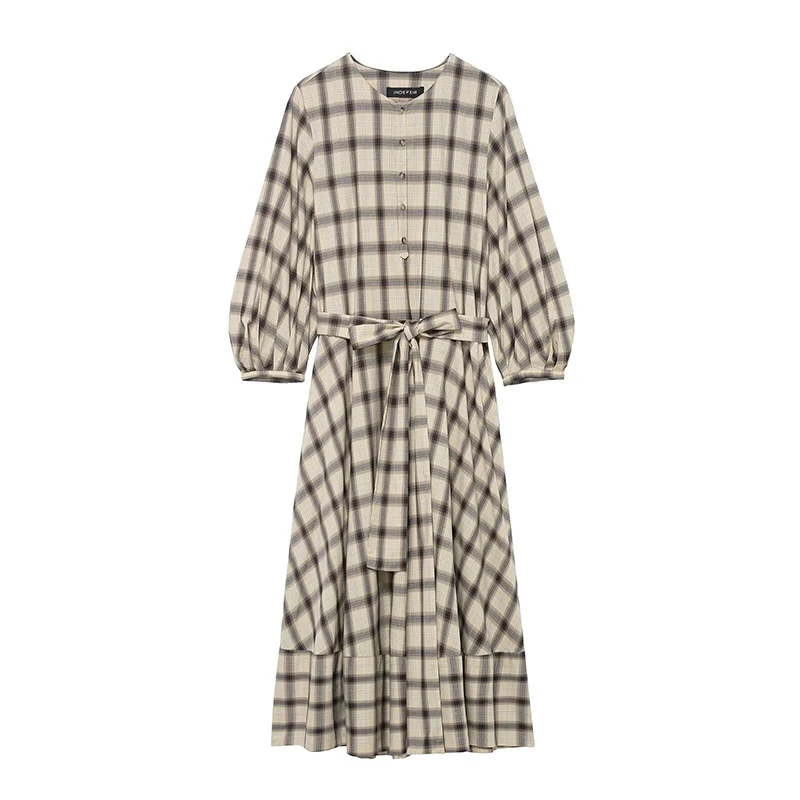 2025 Autumn/Winter new women's clothing, plaid shirt-style dress with a classic check pattern.